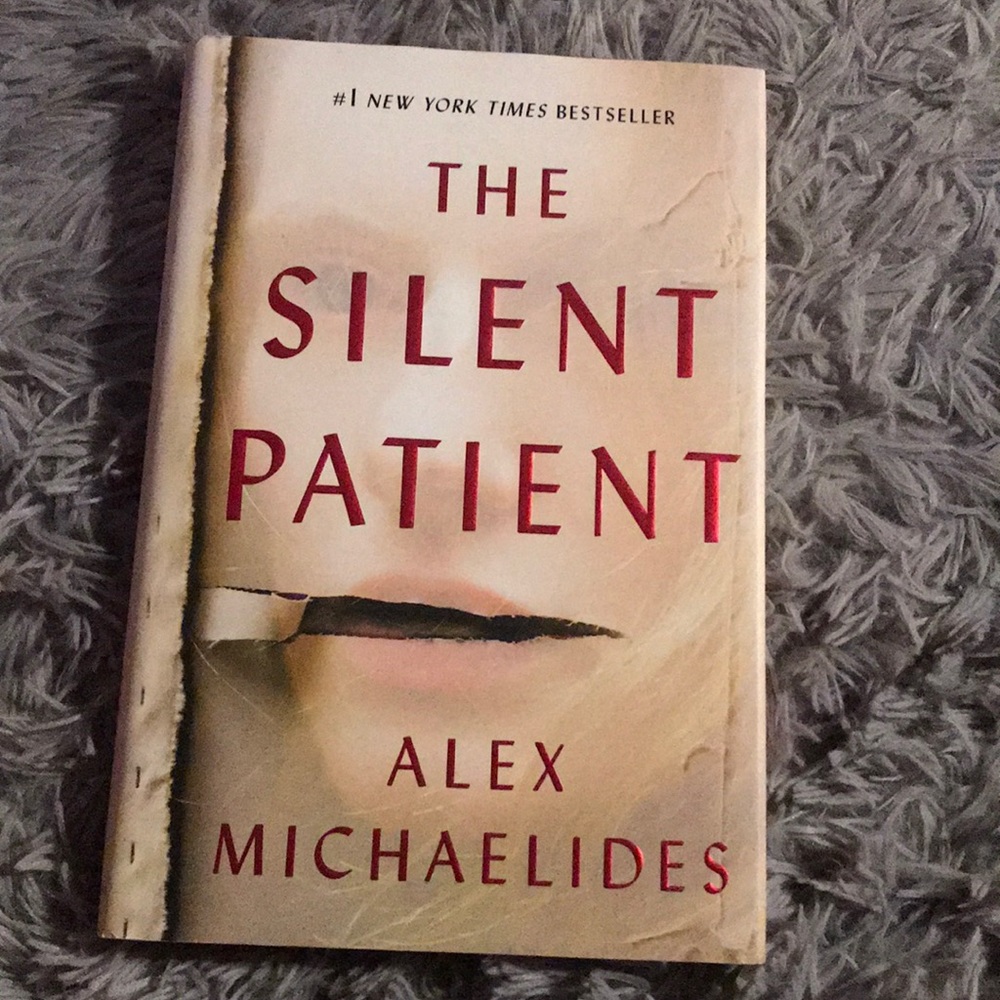 The Silent Patient by Alex Michaelides